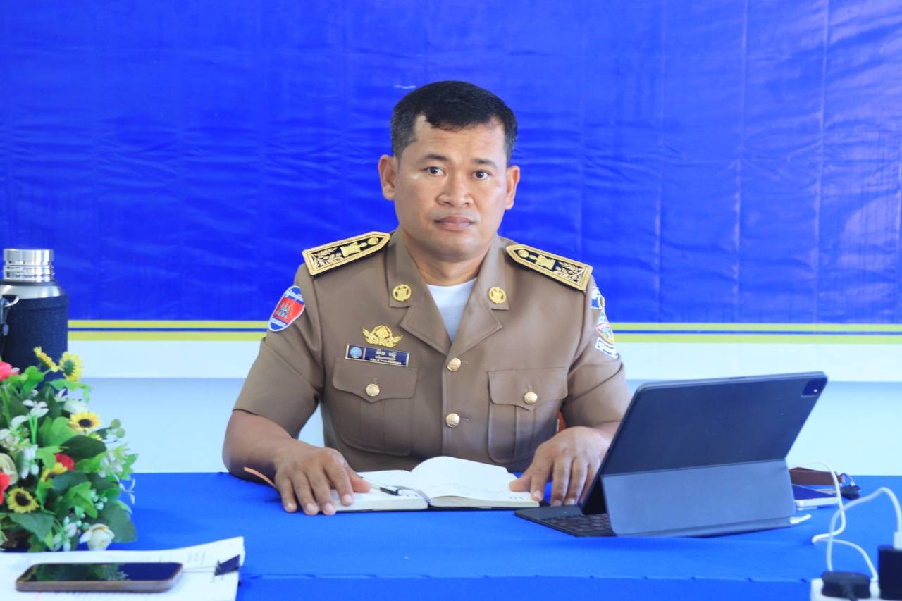 លោក គឹម រម្នី អភិបាលរងស្រុកគិរីសាគរ បានដឹកនាំលោកប្រធាន អនុប្រធានការិយាល័យអប់រំ យុវជន និងកីឡានៃរដ្ឋបាលស្រុកគិរីសាគរ លោកនាយក នាយករងសាលា បាបចូលរួមវគ្គបណ្ដុះបណ្ដាល និងធ្វើបច្ចុប្បន្នភាពរចនាសម្ព័ន្ធ និងទិន្នន័យមន្ត្រីក្នុងវិស័យអប់រំ ឆ្នាំ២០២៤-២០២៥ នៃរដ្ឋបាលថ្នាក់ក្រោមជាតិ តាមប្រព័ន្ធonline